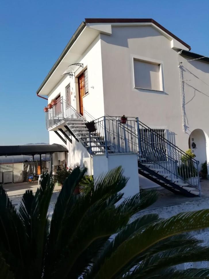 דירות מסרוסה La Casa Di Silvia מראה חיצוני תמונה